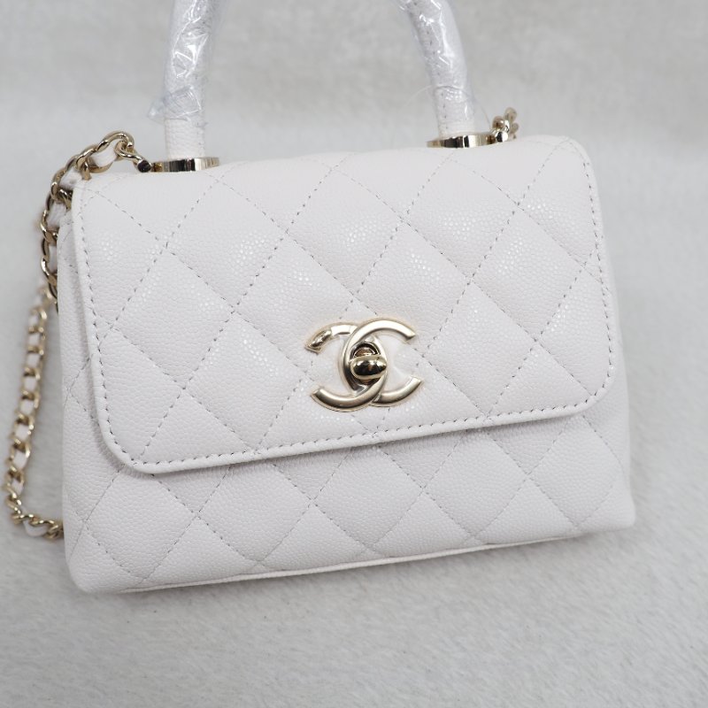 Chanel 24K Nano Coco Handle Caviar 香奈兒白色魚子醬芯片-6