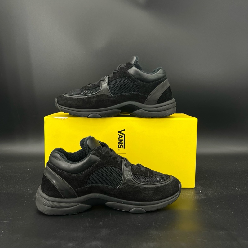 Chanel香奈兒 雙C 黑武士 size 36.5 碼-5