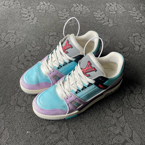 lv trainer藍紫6.5碼=40.5碼無盒
