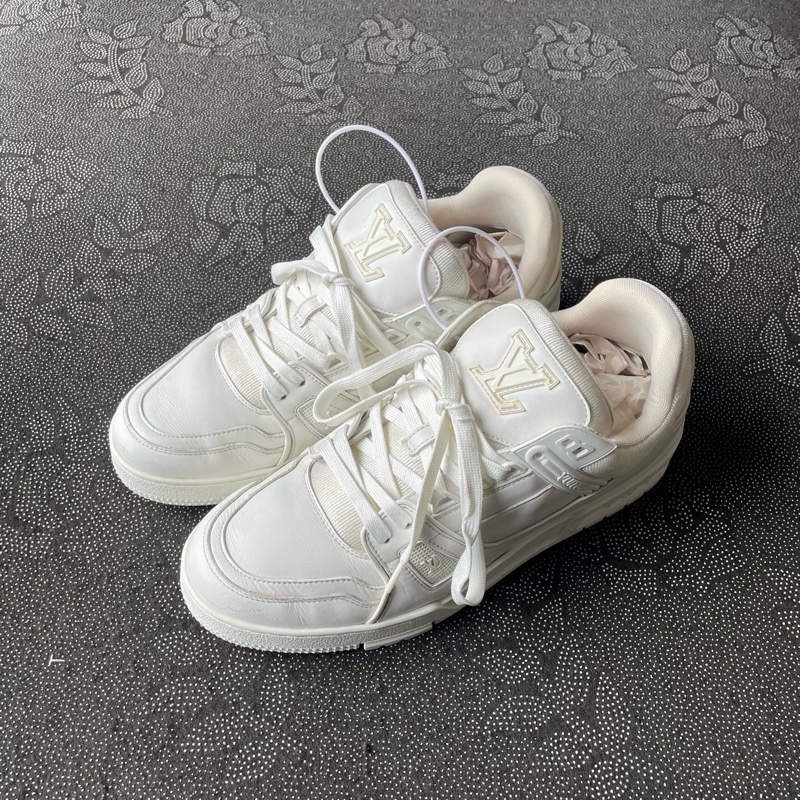 lv trainer男装純白42碼-0