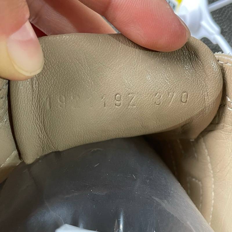 HERMES愛馬仕女鞋黑白板鞋37碼-6