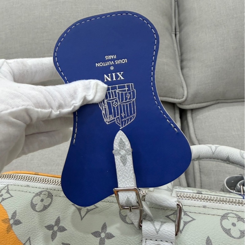 LV 白花 眼睛系列旅行袋#45公分#晶片款#限量版#-24