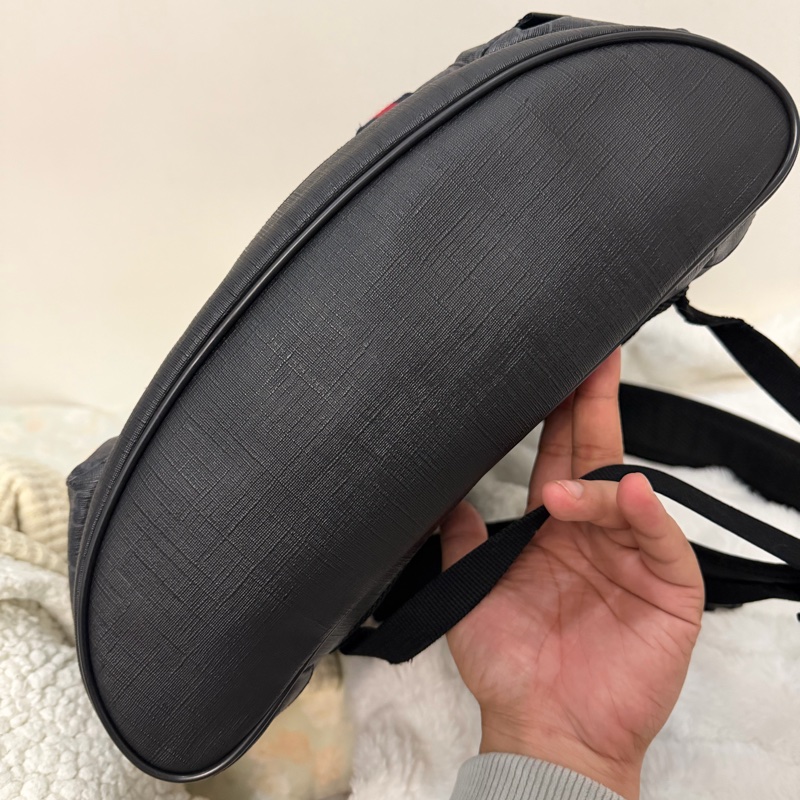 Gucci黑牛皮LOGO後背包（495563）-4