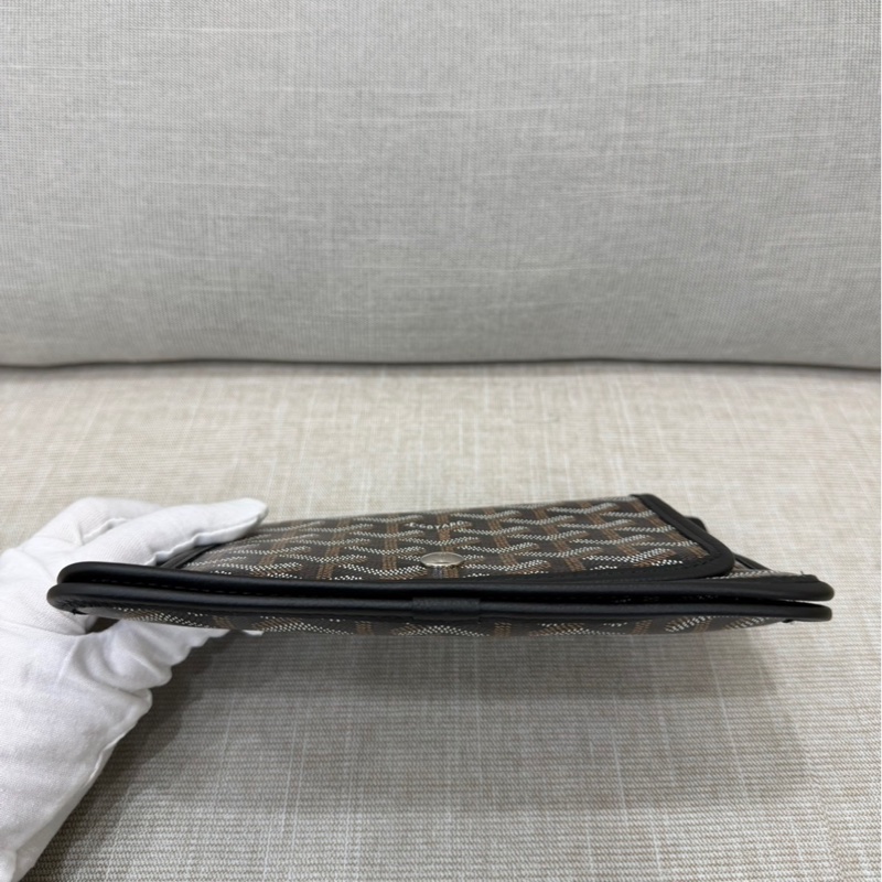 Goyard戈雅狗牙經典plumet黑色老花信封包 斜背包-10