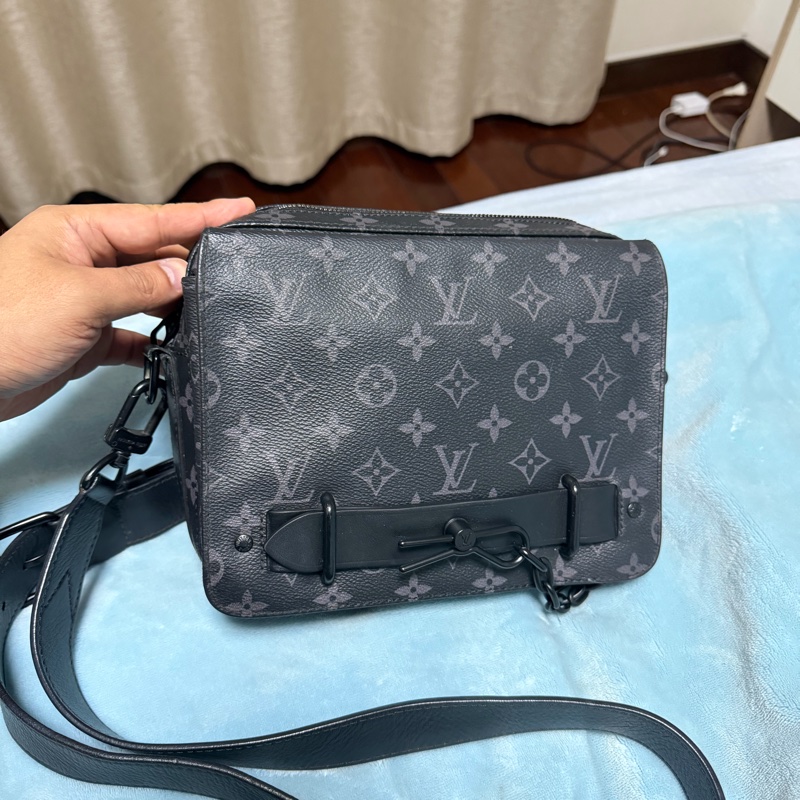 Lv黑色老花STEAMER 郵差包（M45585）新片款-0