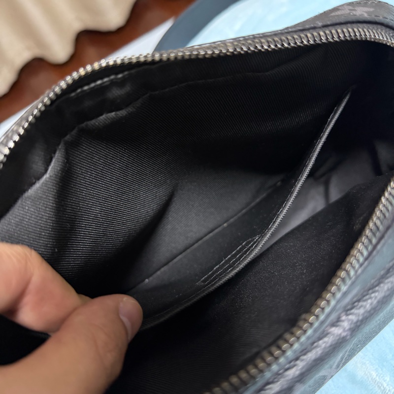 Lv黑色老花STEAMER 郵差包（M45585）新片款-12