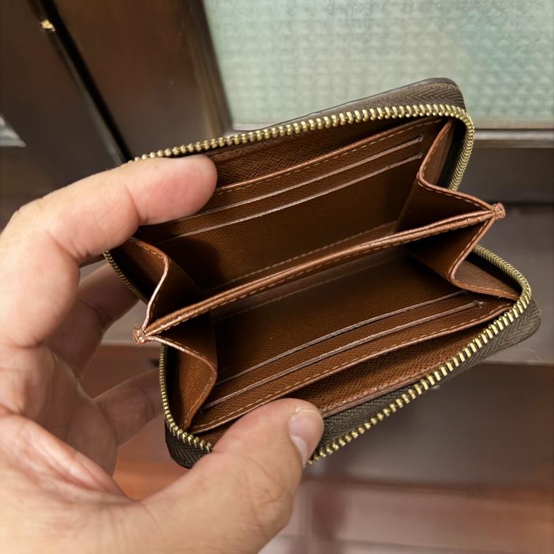 Lv經典老花零錢包（M60067)-5