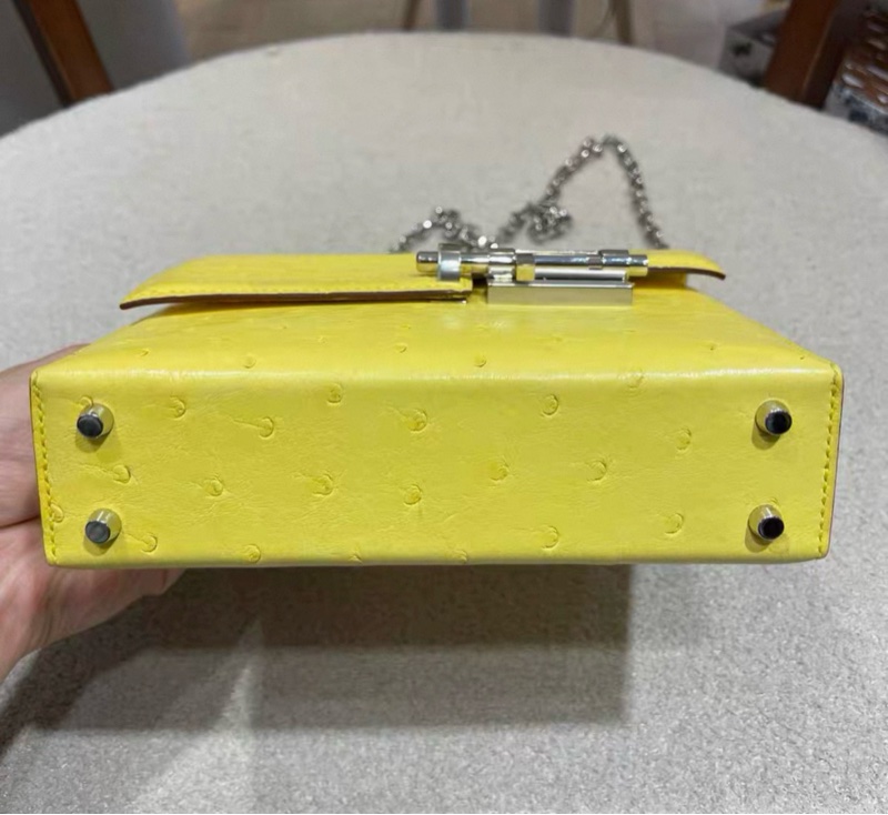 Hermes 愛馬仕 mini verrou 手槍包 金扣 檸檬黃鴕鳥皮 U刻-4