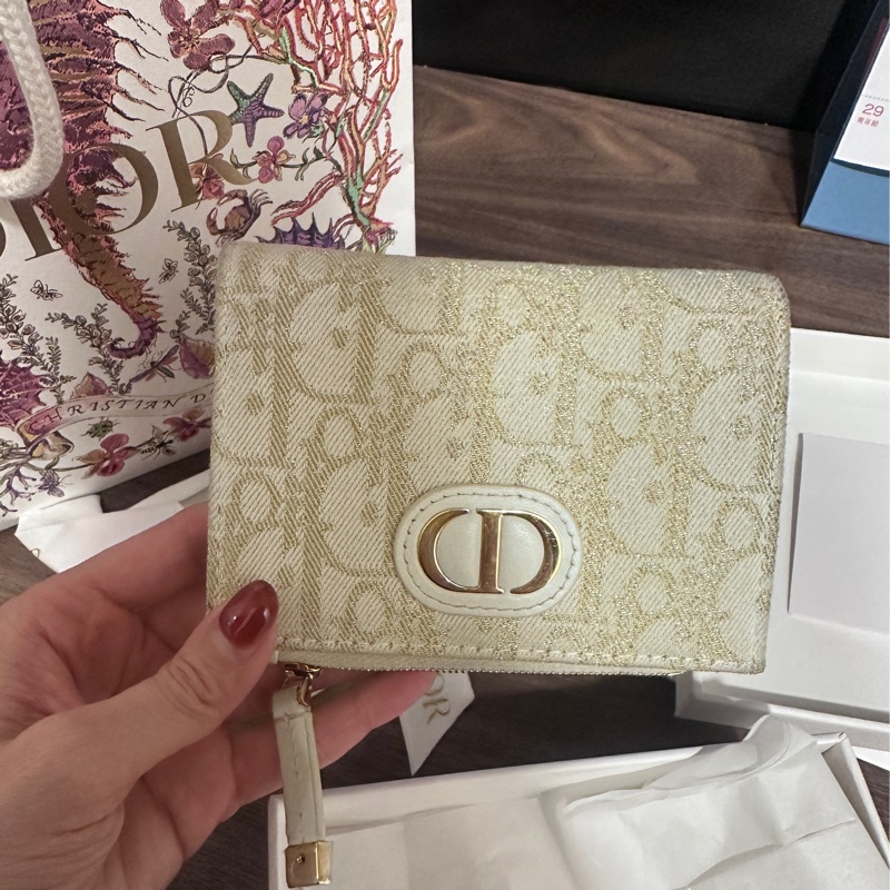 Dior聖誕限定短夾-0