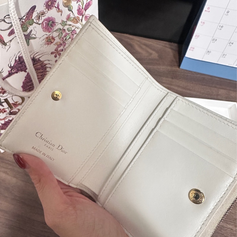 Dior聖誕限定短夾-2