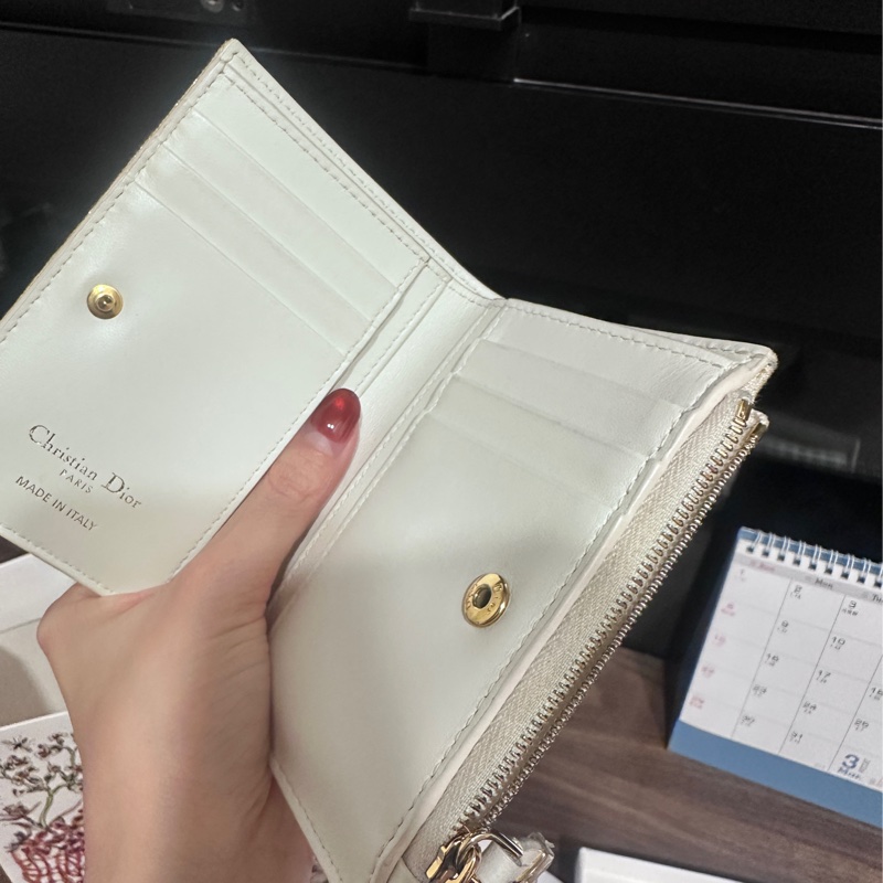 Dior聖誕限定短夾-3