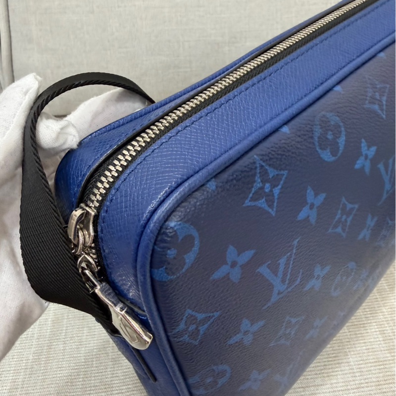 LV M30242 outdoor Monogram藍色老花拼皮郵差 斜背包-20