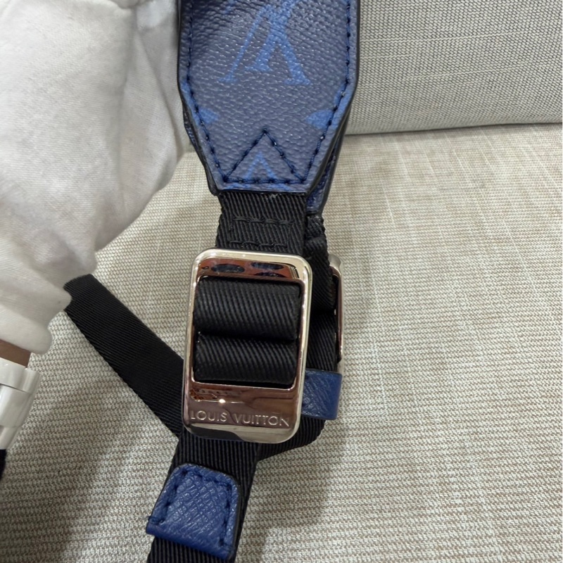 LV M30242 outdoor Monogram藍色老花拼皮郵差 斜背包-30