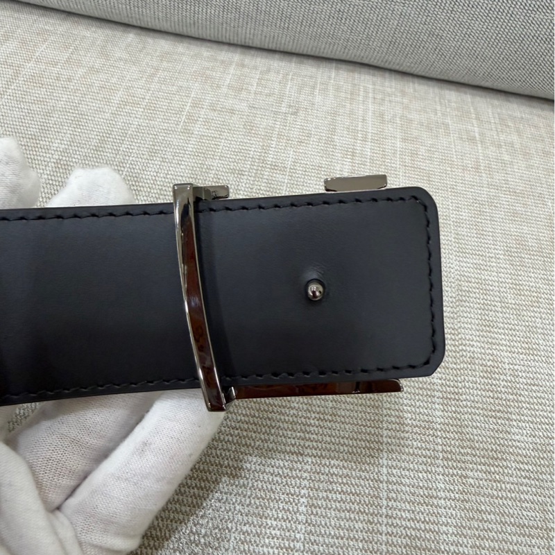 LV Initials 40毫米雙面皮帶 灰色老花-4