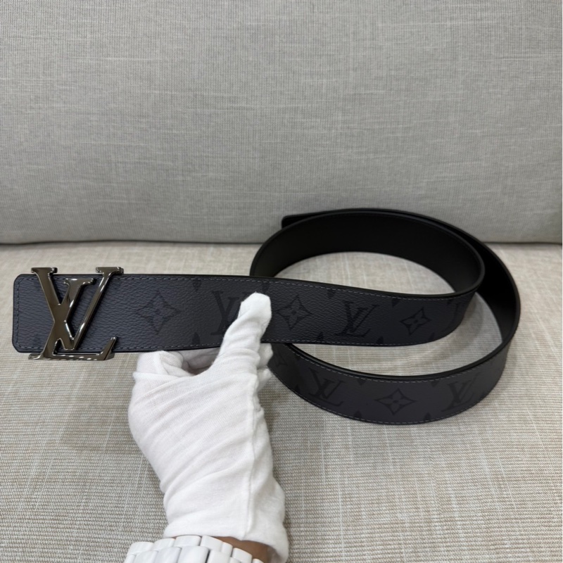 LV Initials 40毫米雙面皮帶 灰色老花-5