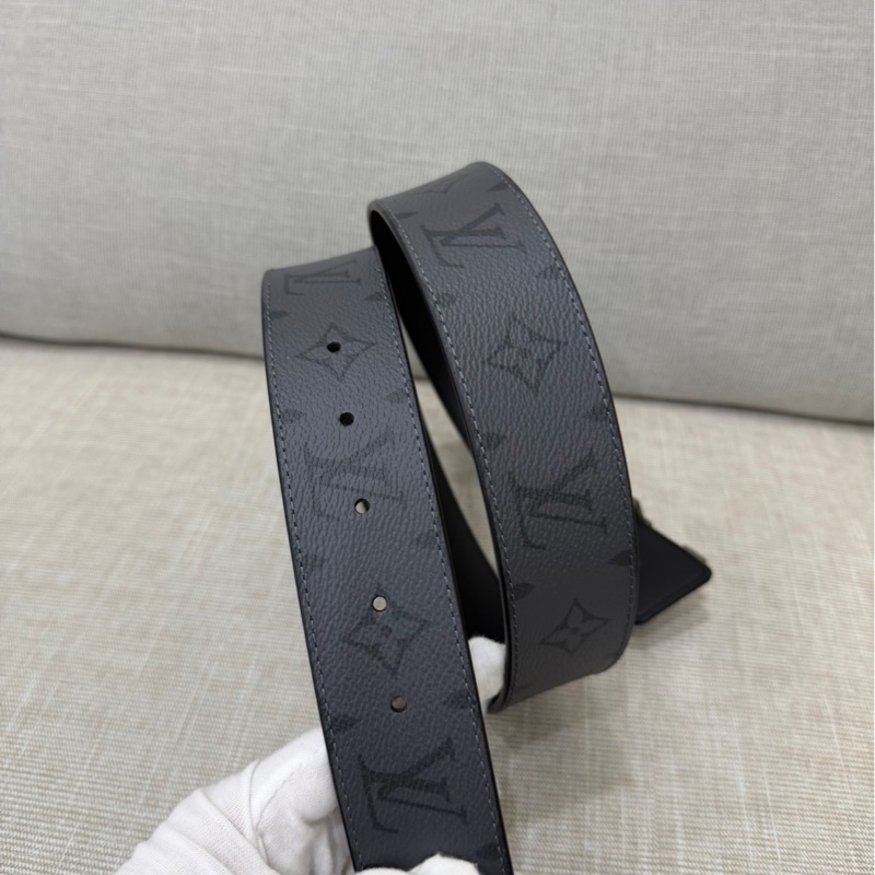 LV Initials 40毫米雙面皮帶 灰色老花-8