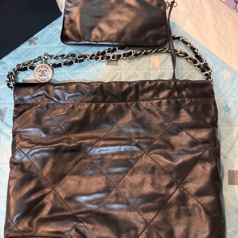 Chanel 22 bag  銀釦 （小號）-1