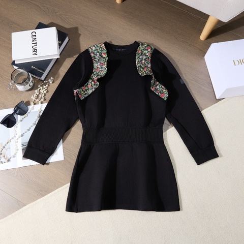 CHANEL dress