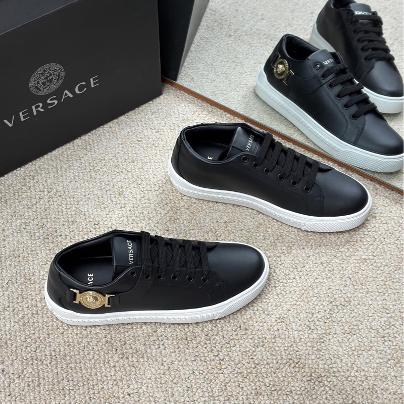 VERSACE 範思哲 黑色全皮系帶休閒鞋 板鞋 經典美杜莎浮雕標識 DST355DS 尺碼35-2