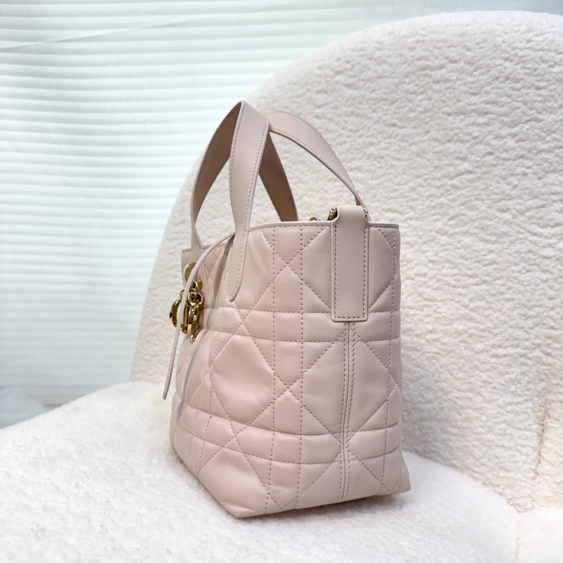 Dior 迪奧砂岩粉小牛皮 Toujours直式小型托特包 藤格紋手提斜背包 M2835OSNW-5