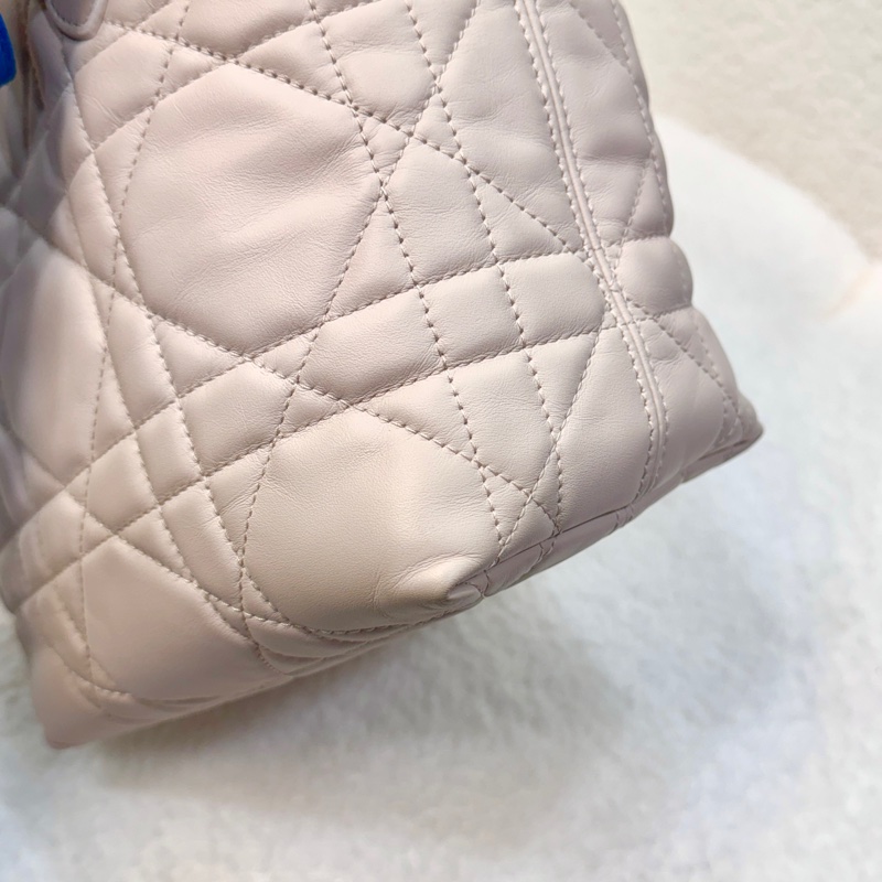 Dior 迪奧砂岩粉小牛皮 Toujours直式小型托特包 藤格紋手提斜背包 M2835OSNW-13