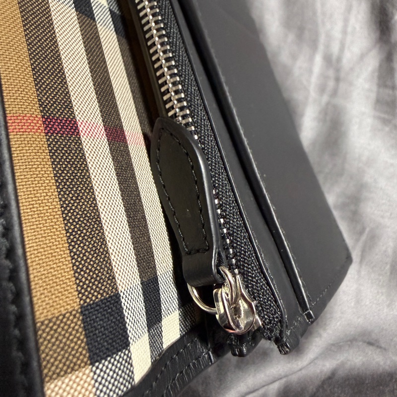 BURBERRY 荔枝紋牛皮內格紋長夾 80840701-15