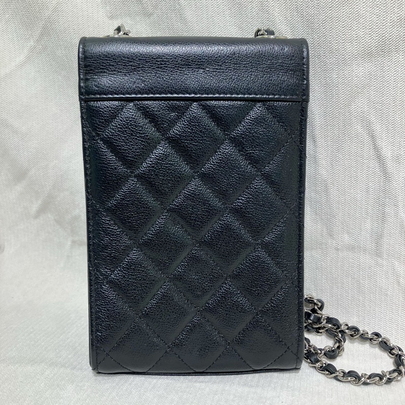 Chanel 香奈兒 95新黑銀手機包 (閒置品)-4
