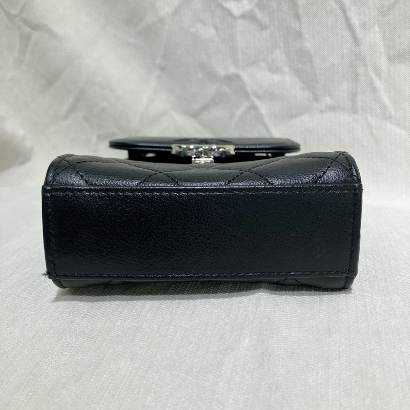 Chanel 香奈兒 95新黑銀手機包 (閒置品)-5
