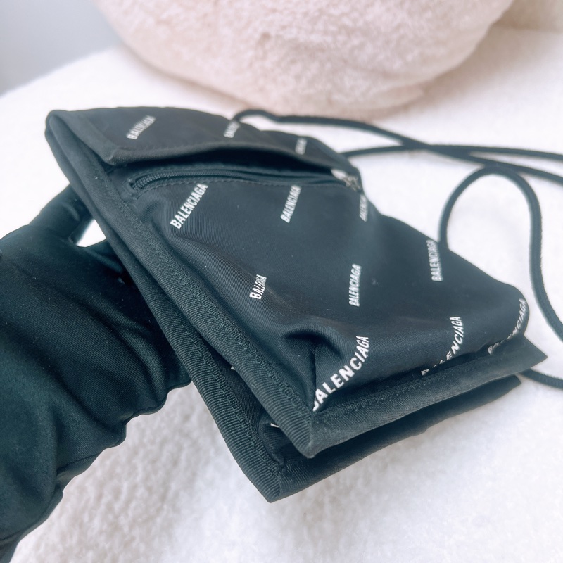 Balenciaga explorer 黑色手機包-2