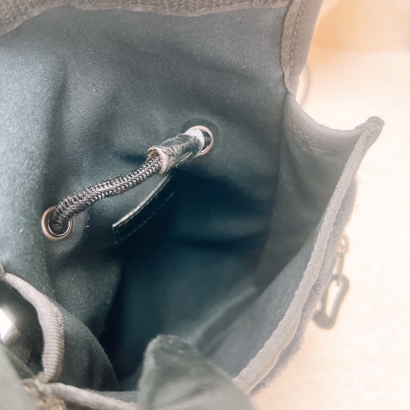 Balenciaga explorer 黑色手機包-11