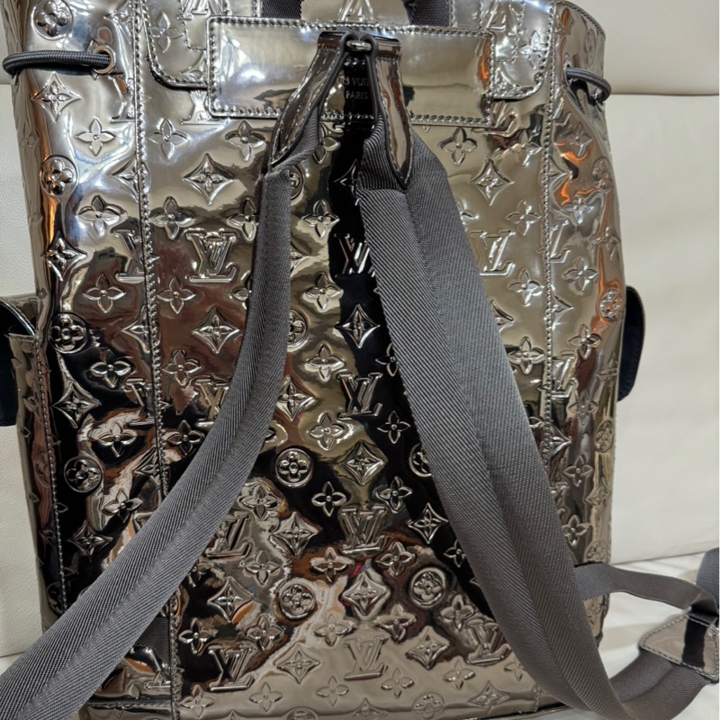 Louis Vuitton 金屬鏡面 Monogram 後背包-5