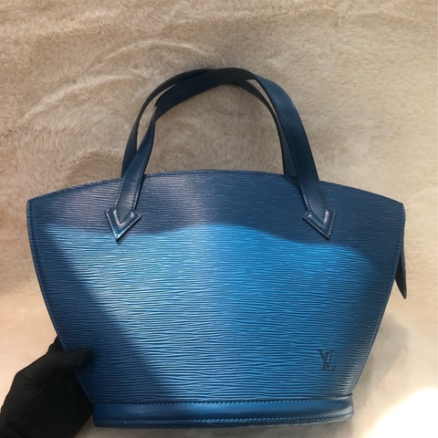 LV EPI 藍色手挽包 XA462