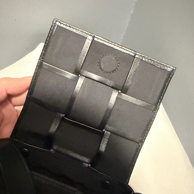 BV Mini Cassette 六格 大格編織斜背小包 黑-22