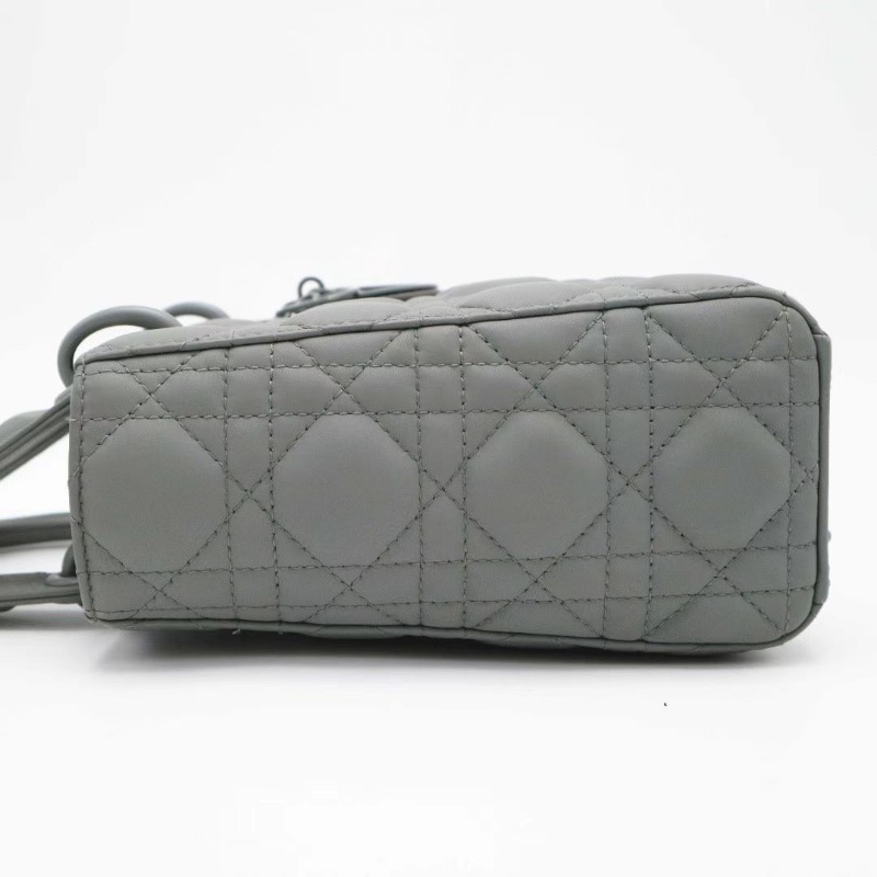DIOR 磨砂灰 SOGREY 四格 徽章肩帶 黛妃包清冷磨砂灰20*18*8 98新配件肩帶 徽章 塵袋-3