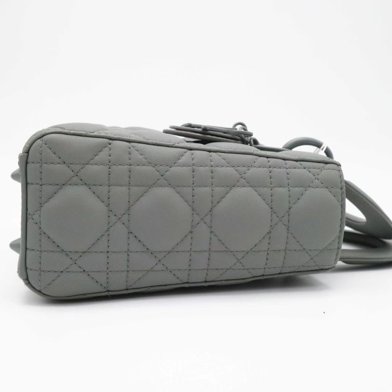 DIOR 磨砂灰 SOGREY 四格 徽章肩帶 黛妃包清冷磨砂灰20*18*8 98新配件肩帶 徽章 塵袋-5