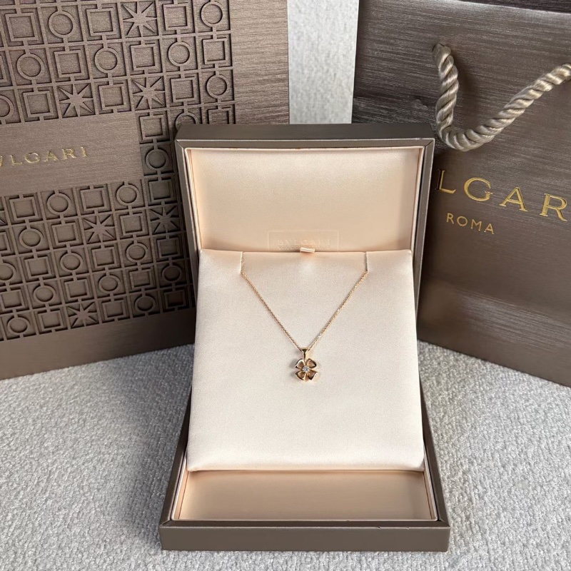 Bvlgari詠綻系列單鑽花朵項鍊18k玫瑰金 鏈長約42 99新配件盒子 保卡 購證-1