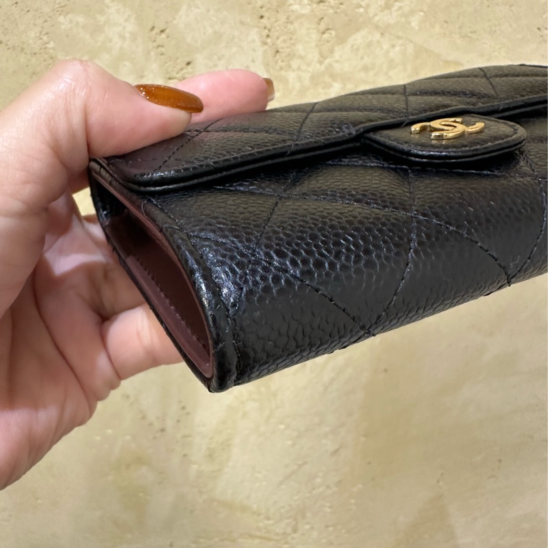 Chanel 黑荔枝牛皮菱格金釦5卡三折中夾 AP0232-5