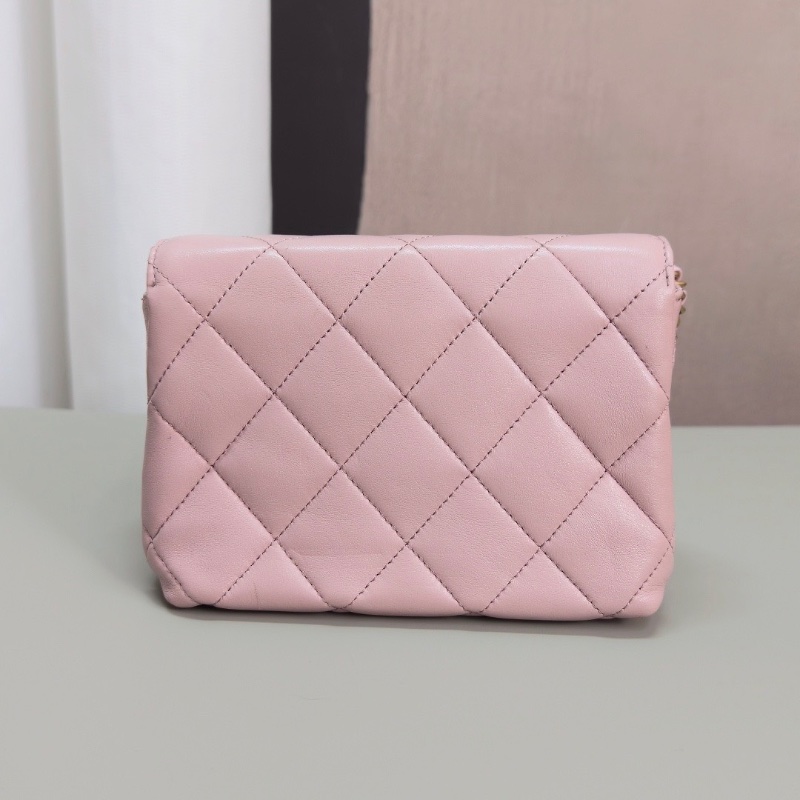 CHANEL粉色珍珠字母鏈條包17*12*8.5 98新配件塵袋-6