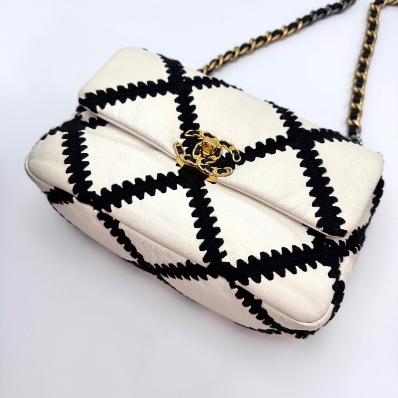 CHANEL黑白編織牛皮金扣小號19bag手提肩背包26*16*8 98新配件盒子 塵袋 保卡 購證-4