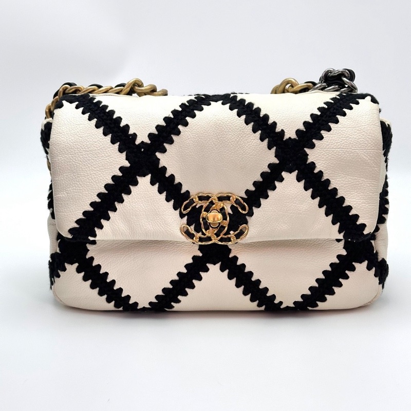 CHANEL黑白編織牛皮金扣小號19bag手提肩背包26*16*8 98新配件盒子 塵袋 保卡 購證-5