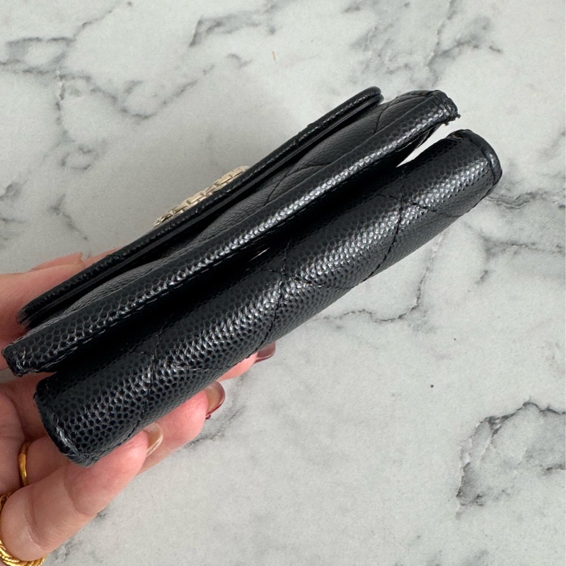 Chanel黑荔枝銀蛇鏈雙C雙層釦式短夾-3