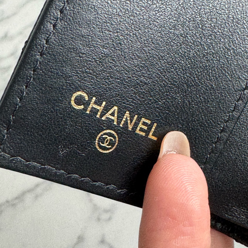 Chanel黑荔枝銀蛇鏈雙C雙層釦式短夾-15