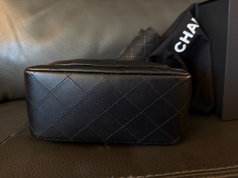 香奈兒 羊皮黑銀方胖-5