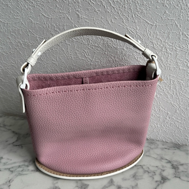 Delvaux 暗粉皮革白邊手提水桶包❤️‍🔥貴婦愛用-1