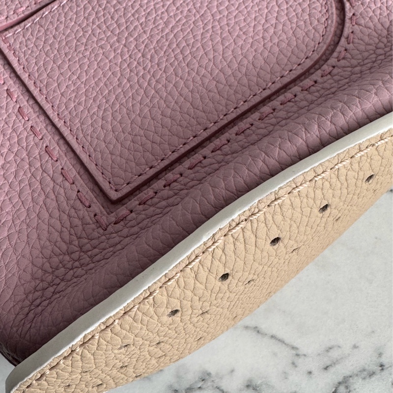 Delvaux 暗粉皮革白邊手提水桶包❤️‍🔥貴婦愛用-6