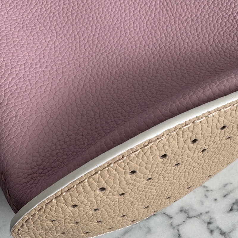 Delvaux 暗粉皮革白邊手提水桶包❤️‍🔥貴婦愛用-9