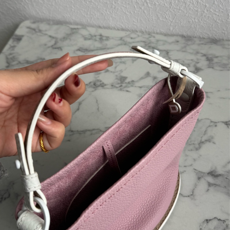 Delvaux 暗粉皮革白邊手提水桶包❤️‍🔥貴婦愛用-15