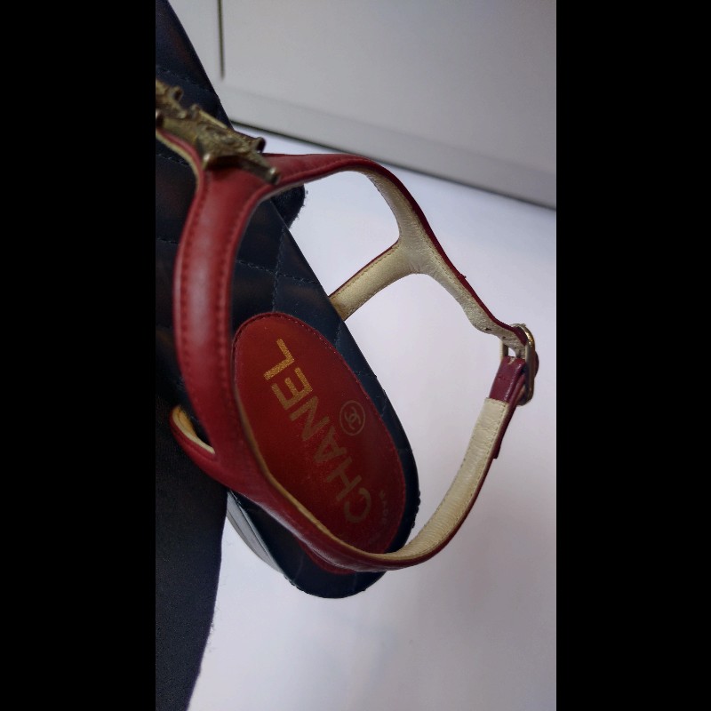 Chanel 藍底菱格紅皮邊星星平底涼鞋-7