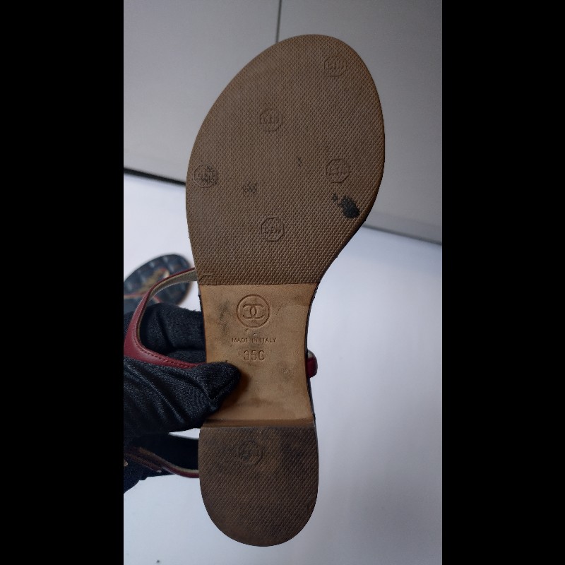 Chanel 藍底菱格紅皮邊星星平底涼鞋-19