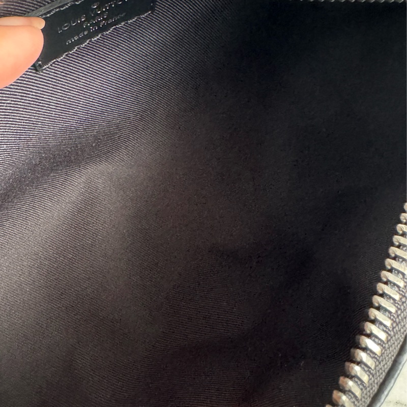 LV MM45947黑花紋keepall xs 絕版買不到了🥹-19